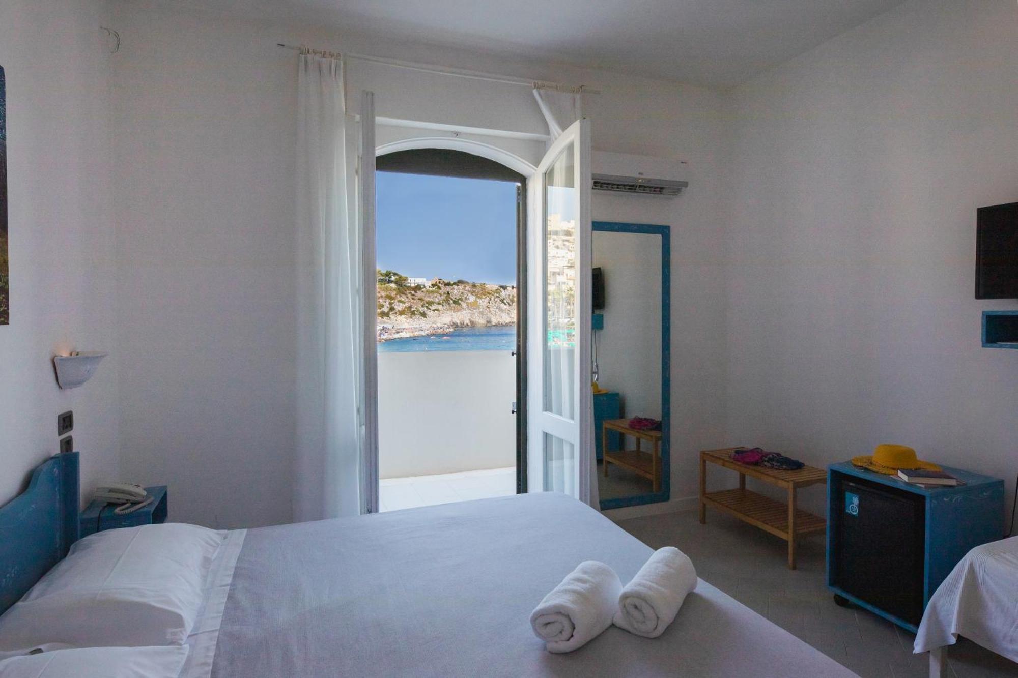 Castro  Hotel La Roccia חדר תמונה